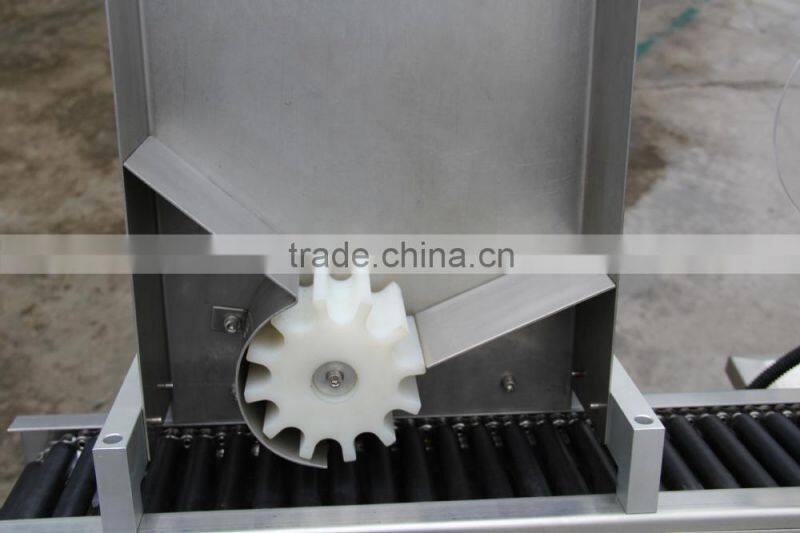 Automatic penicillin bottle mechanical equipment labeling machine