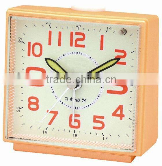 Plastic alarm clock, lovely wake up desktop clock, children's alarm clock and nightlight