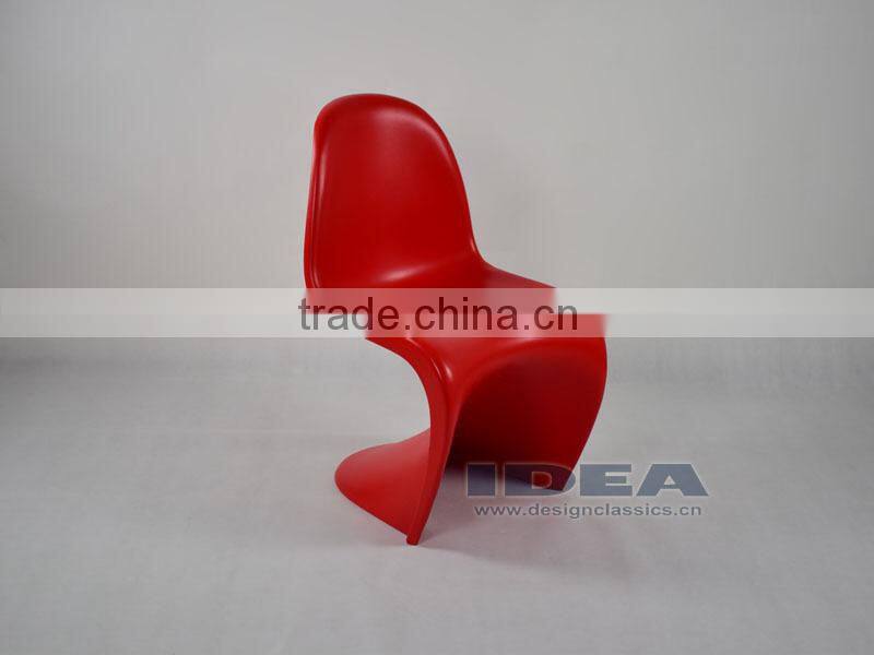 Replica Verner Chair - Red Color