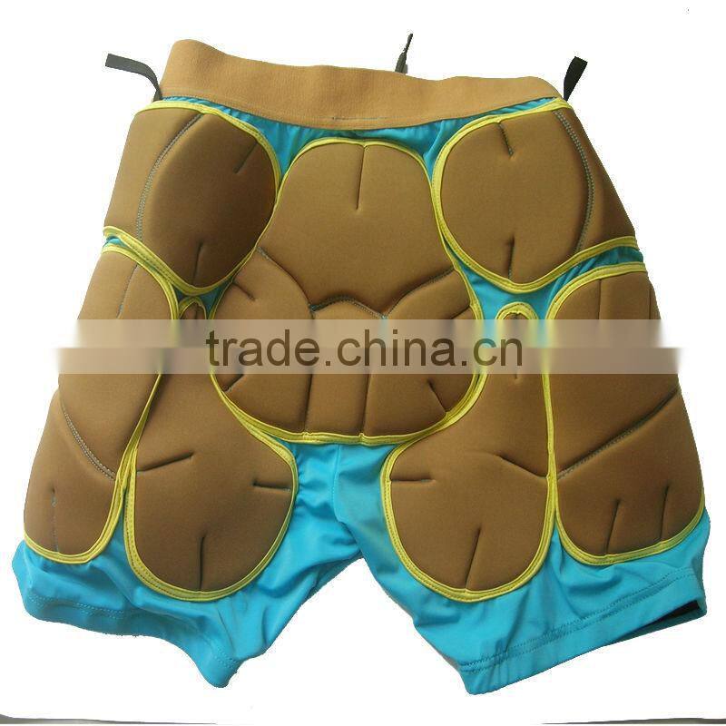 Snow Sports Protective Equipment Red and Blue Impact Shorts For Hip Thign and Tailbone Protection