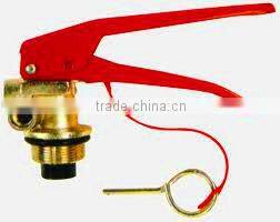 FIRE FIGHTING VALVE FOR EXTINGUISHER
