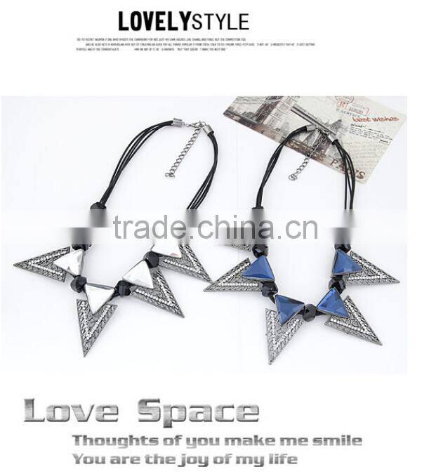 American and European Popular Exquisite Crystal and Resin Alloy Wax Rope Triangle Charm Necklace in Stock