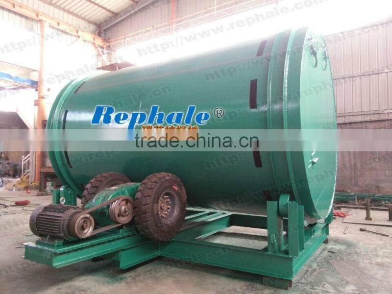 Wood peeling machine