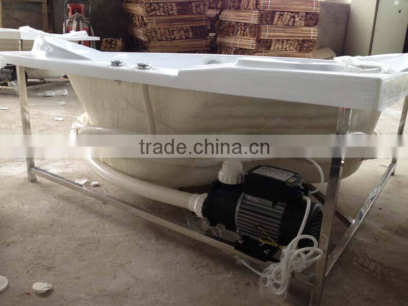 Corner bathtub with massage function