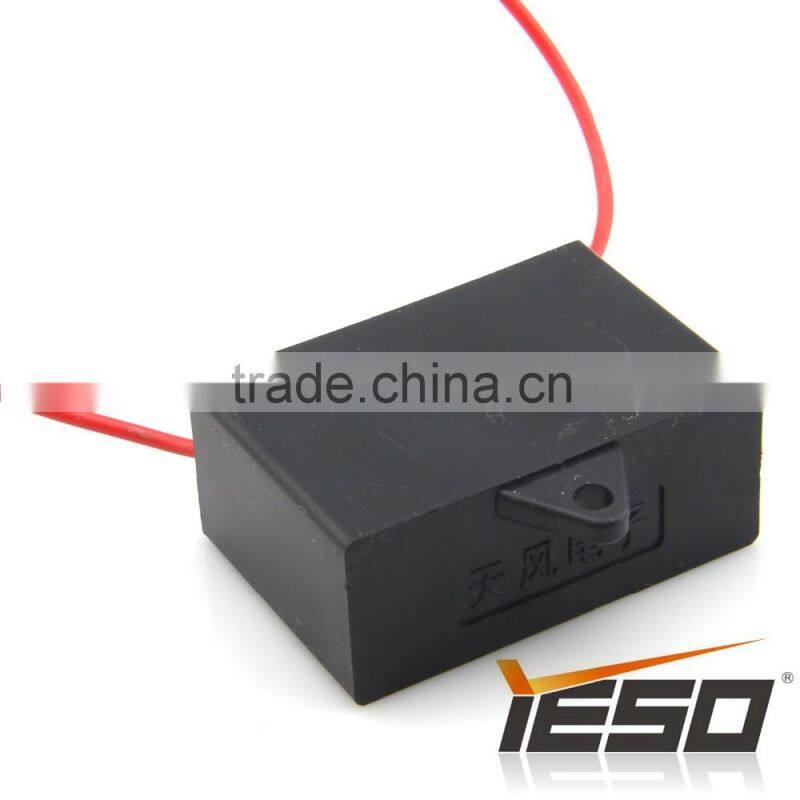 CBB60 Square Capacitor Yeso Sewing Machine Part Motor Parts