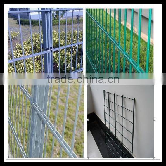 wholesale Powder Coated CE&ISO certificated Wire Fence(professional manufacturer)