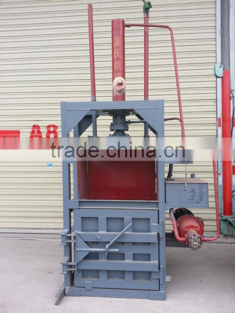 DB-10T vertical hydraulic baler for waste paper , plastic, cartoon,straw,hay packing