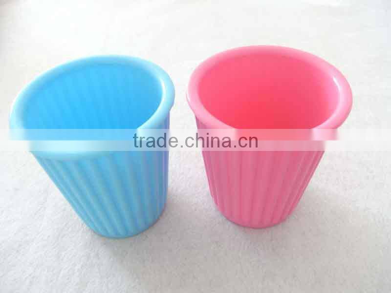 Heat resistant collapsible vacuum massage silicone cups