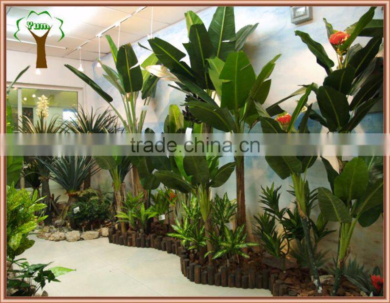 Medium artificial traveller banana plant