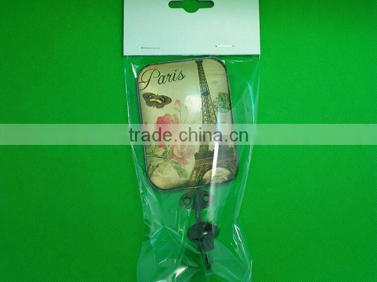 iron board+4pcs flower shape magnet hook