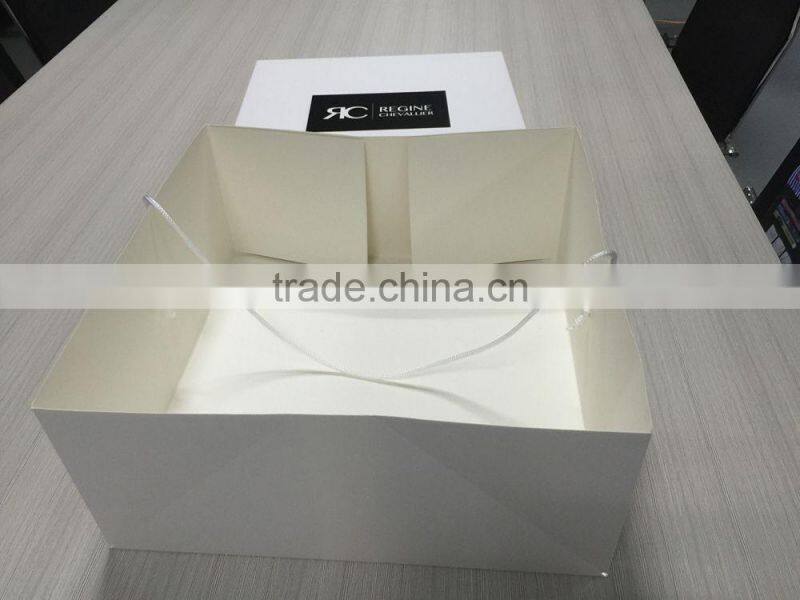 Luxury clothing packaging paper box, custom printed wholesale apparel boxes