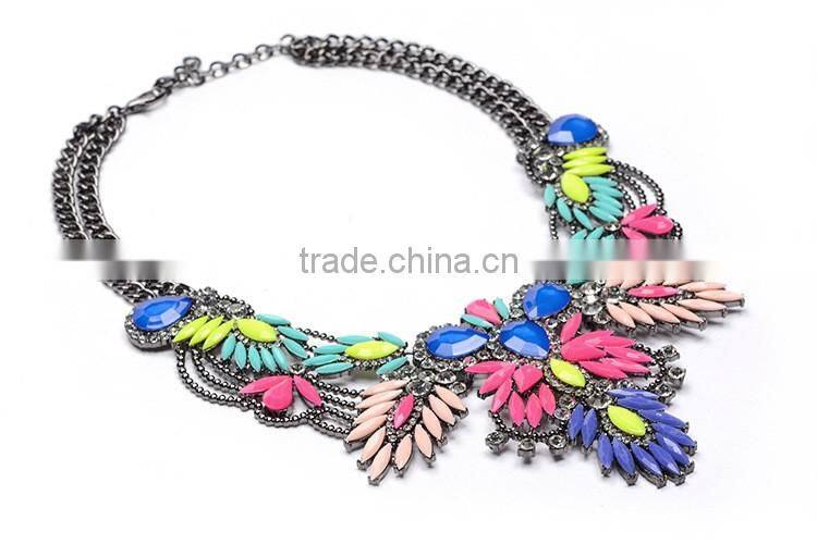 The new European and American big colorful fashion jewelry with Leaf shape and diamond