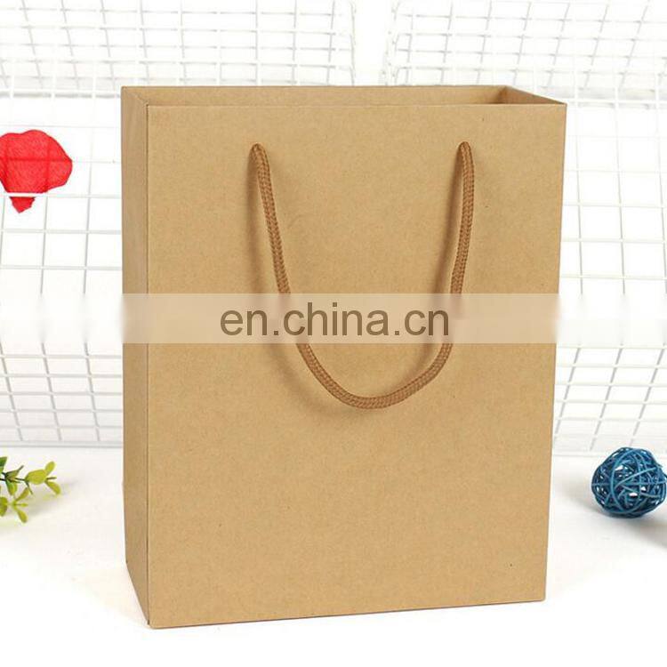 Amazing price Retail gloss paper material plain colorful die cut handle bag with carry bag