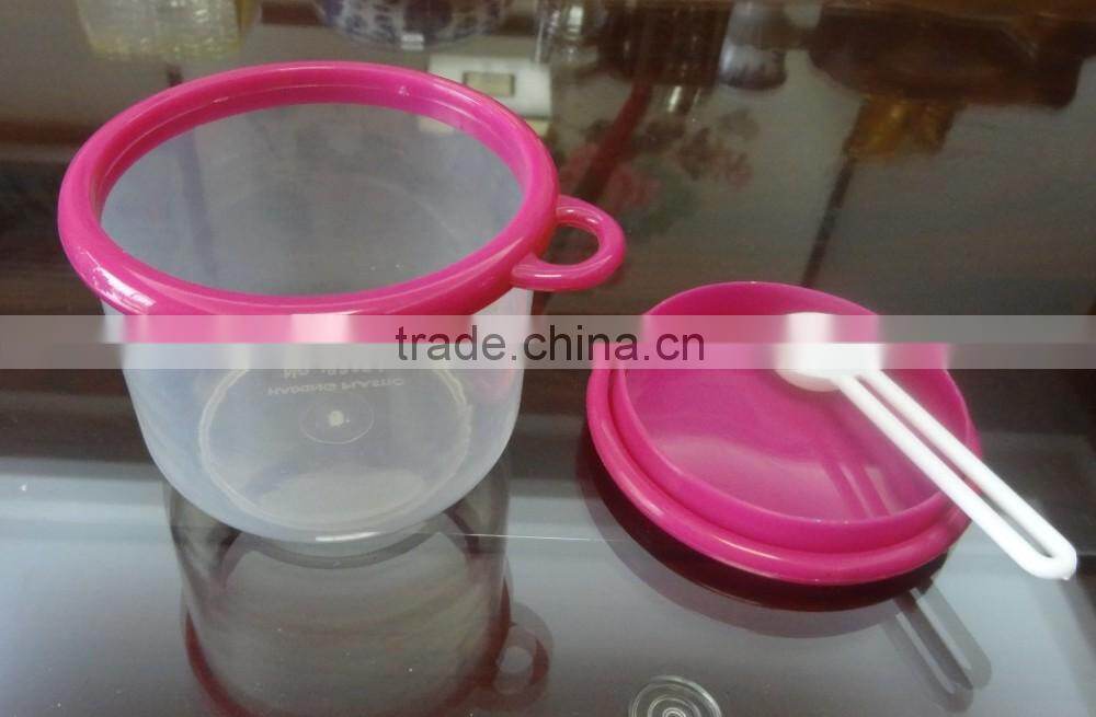 Plastic Canister Set with Spoon
