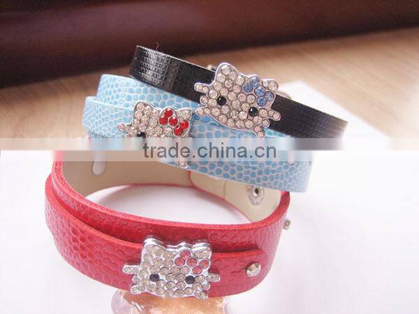 2015 zinc alloy jewelry pig slide jewelry beads 8mm slide charm
