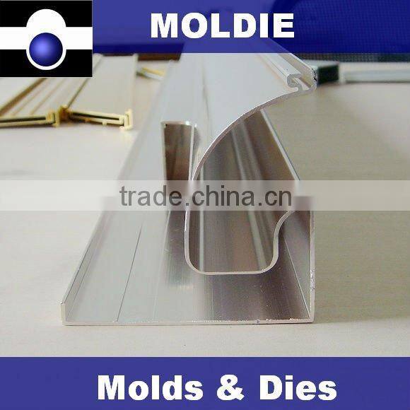 Anodized aluminium profile for refrigerators handle