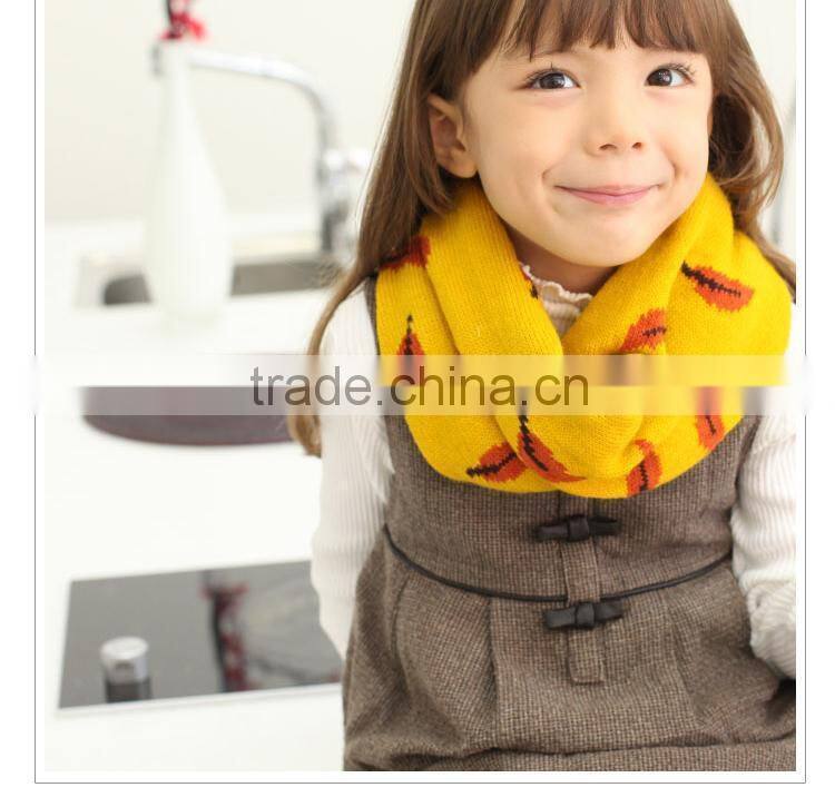 Newest Small Leaf Spreaded Fashion Cute Kids Knitted Winter Circle Loop Scarf