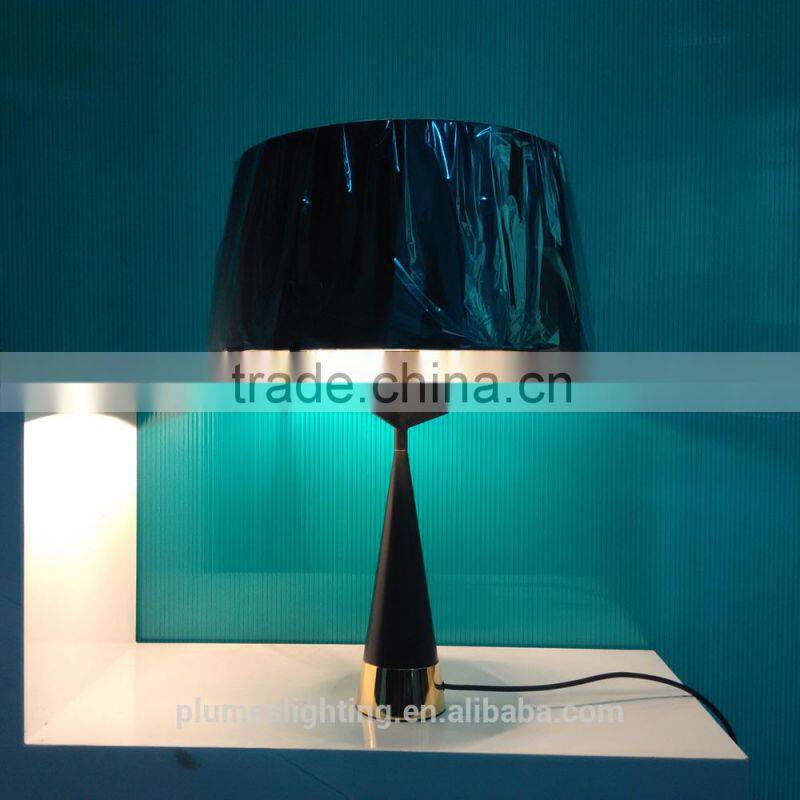 Hot sell special design Triadius Iron Table lamp PLT8093