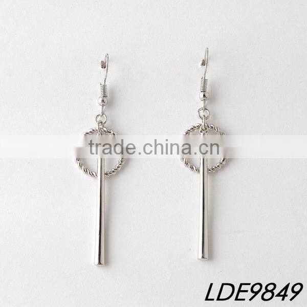 Elegant round with stick sample bar silver earrings