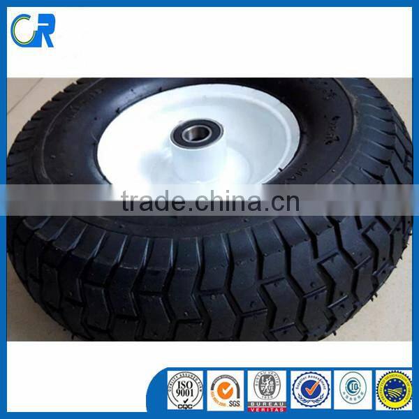 Wooden garden trolley wheel