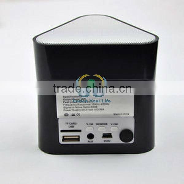 Mini Rotatable 3D Sound Music Player TF Card USB LED audio Radio USB FM Speaker