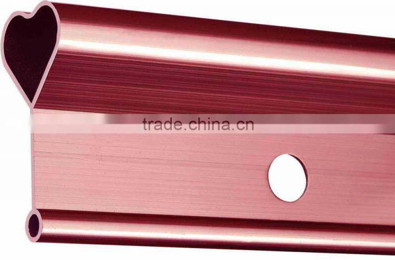 Heart shape design lifting clothes drying rack hanger