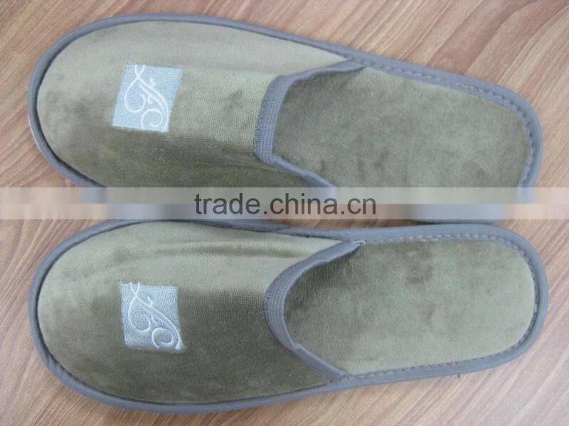 hotel coralon leather slippers
