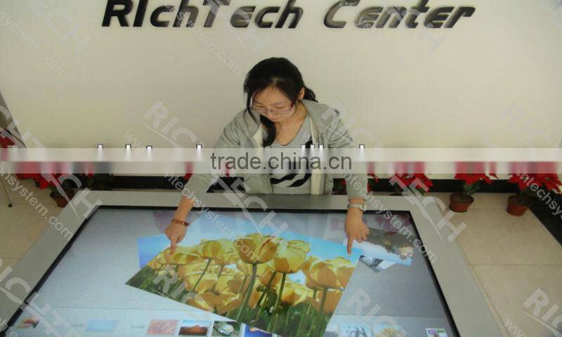 (NEW Design!) RichTech 46'' Rotatable Bracket multi-touch table