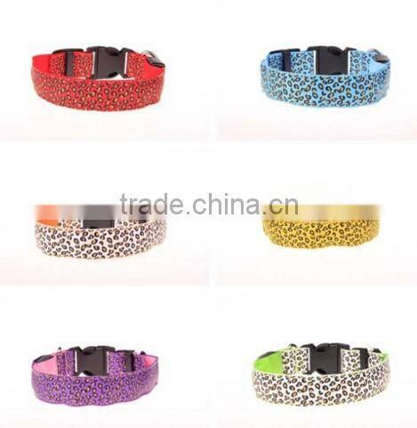 High Quality Nylon Nylon LED Flashing Dog Collar With 3 Flashing Mode 8 colour