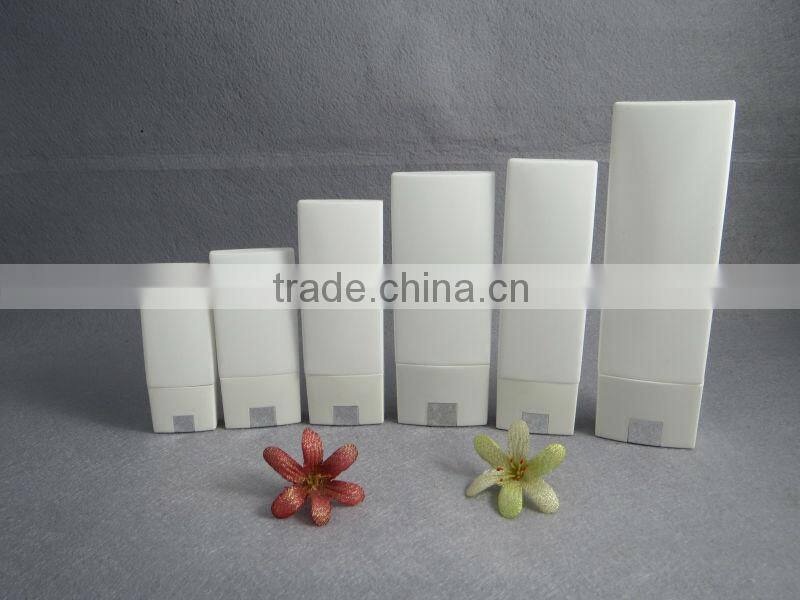 competitive price cosmetic lotion bottle with decorative sheet