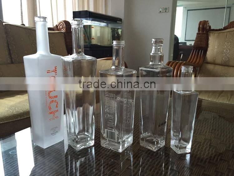 Wholesale Clear French Square Vodka Glass Bottle 750ml