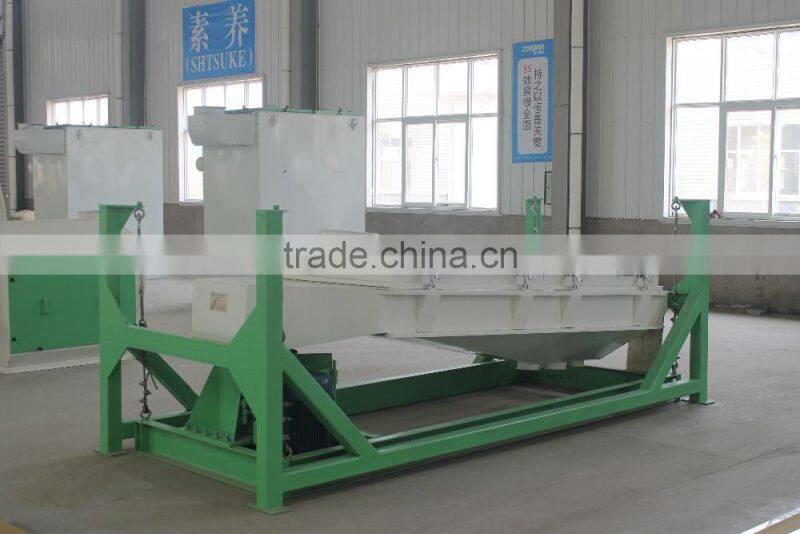 2015 new design large capacity poultry feed chicken feeding equipment