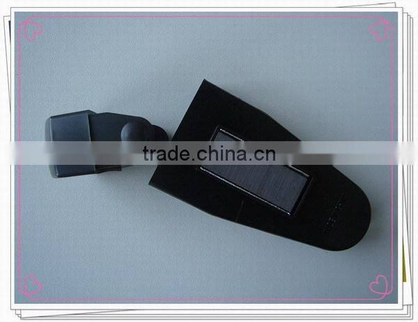 Extra large magnetic key case