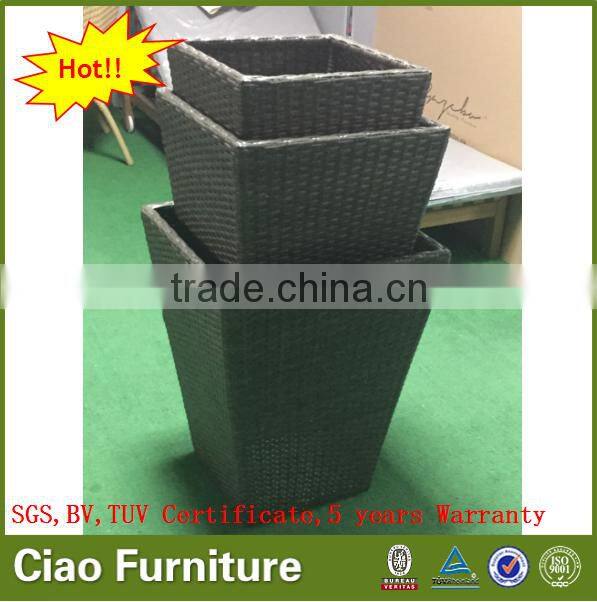 Garden rattan plant pot outdoor flower planter