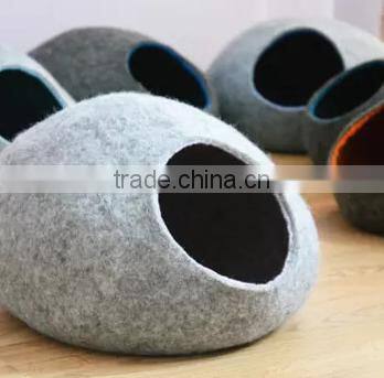 Gray felted wool cat cocoons