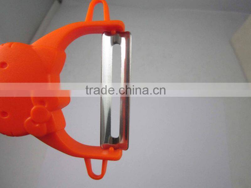 Ultra Sharp Stainless Steel Blade Vegetable Peeler