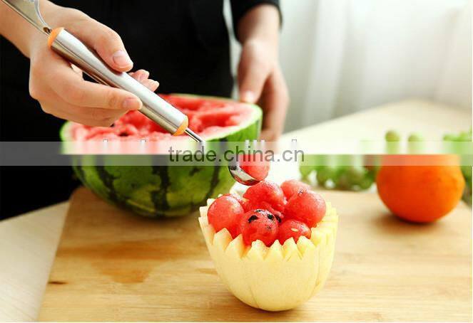 Multifunction Kitchen Fruit Salad tool , Melon baller & Carving knife