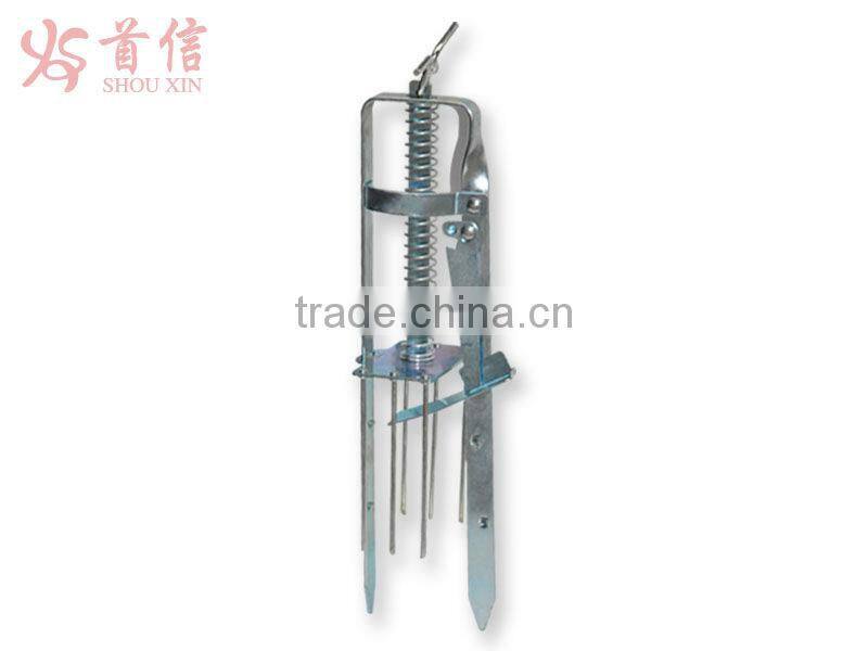 Metal Spring Plunger Mole & Gopher Trap SX-5002