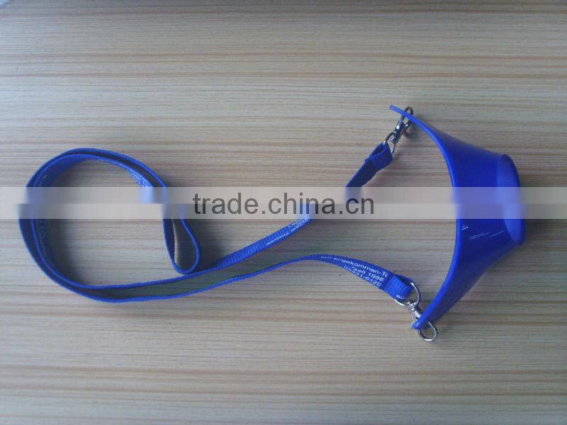 Custom Fashion PVC Wine Holder With Lanyard Wholesale Factory Sales