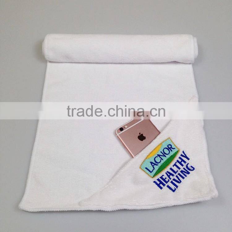 Custom logo gym towel in microfiber