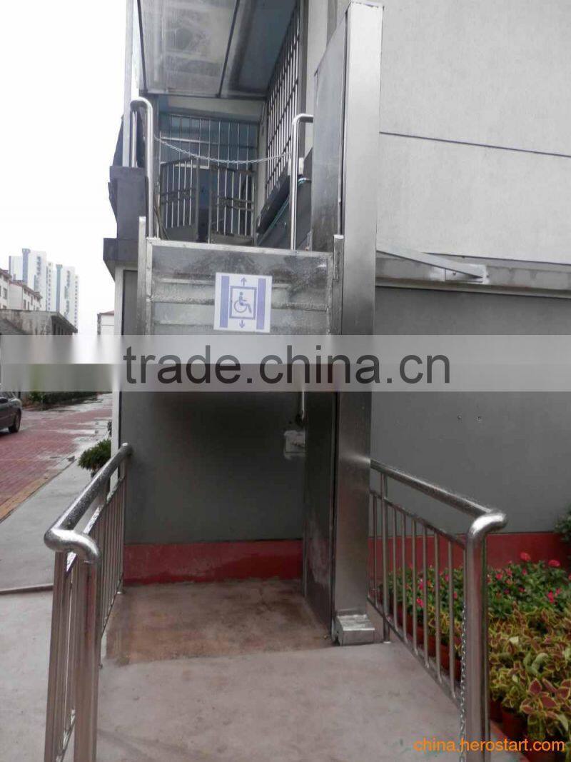 Self-propelled articulating boom lift for sale