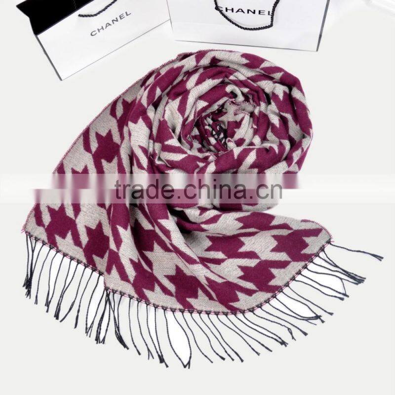 Wholesale Fashion Swallow Gird Pattern Women Warm Wool Winter Shawl