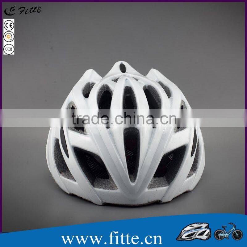 High-tec eps foam integrally molded bike helmet with light