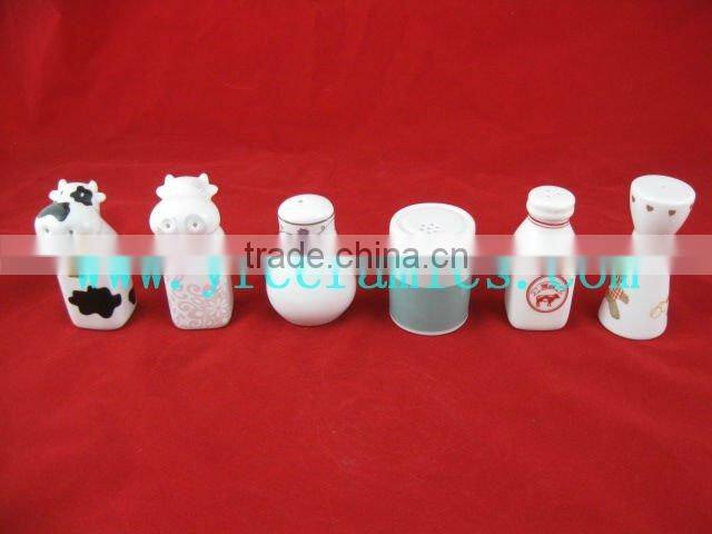 YF17001 ceramic salt and pepper shaker