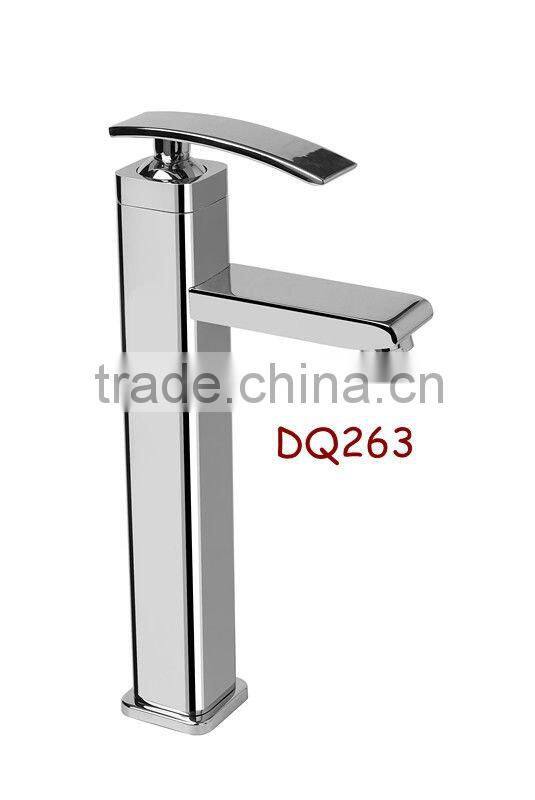 Single Handle Brass Basin Tap DQ204