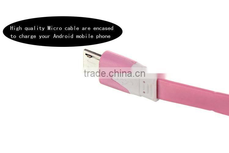 2014 High quality built in cable 5000mah silicon powerbank