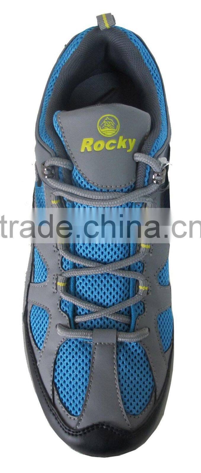 2015China hot sale durabal mens hiking shoes mountaining boots climbing footwear for men
