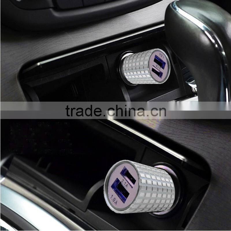 Latest promotional portable dual usb car charger for smart device charging in stock