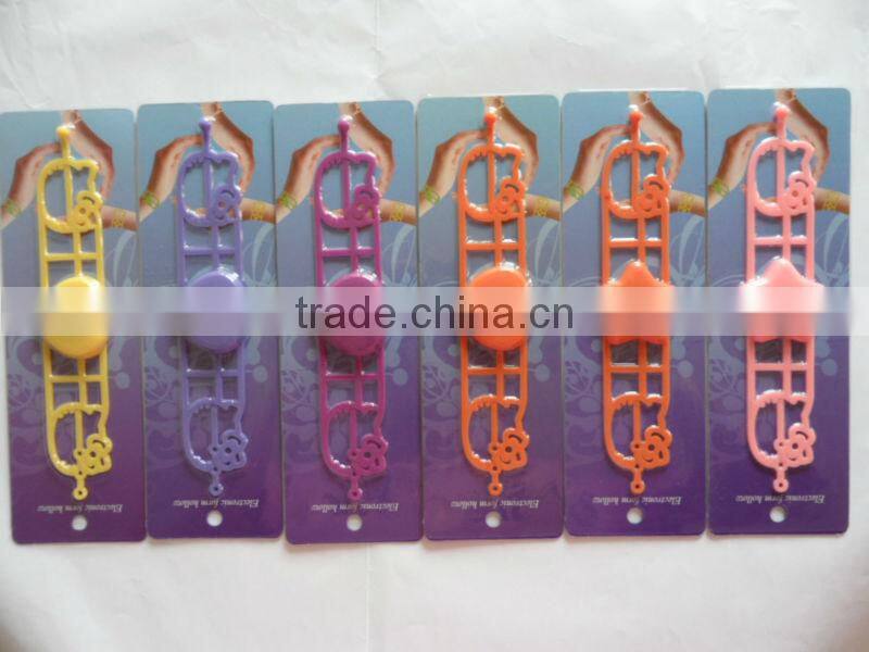 Hot!!! Lovely hollow out flower shape digital silicone watch