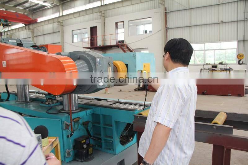 horizontal veneer slicer